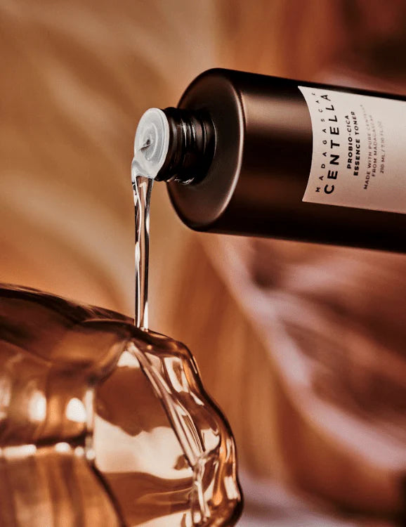 Skin1004 Madagascar Centella Probio-Cica Essense Toner 210Ml